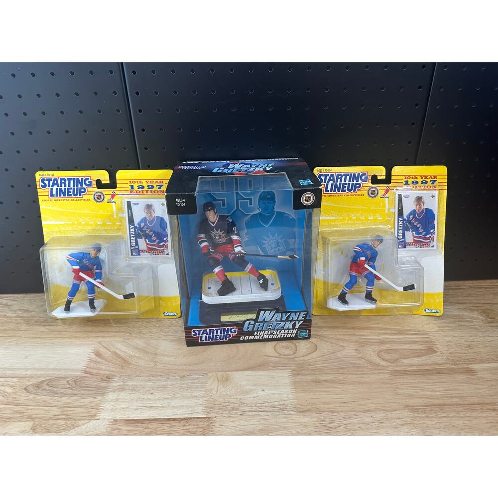 Lot of 3 Starting Lineup Wayne Gretzky Action Figures